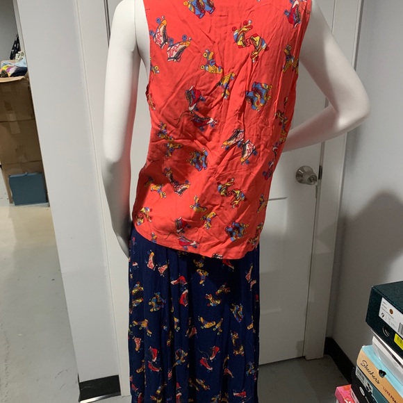 Emilyandfinn set - Picture 3 of 7